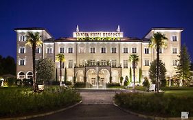 Savoia Hotel Regency